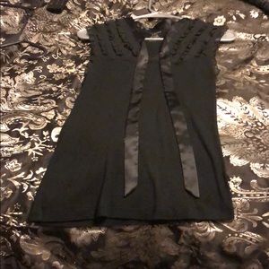 Black ruffle top tie shirt